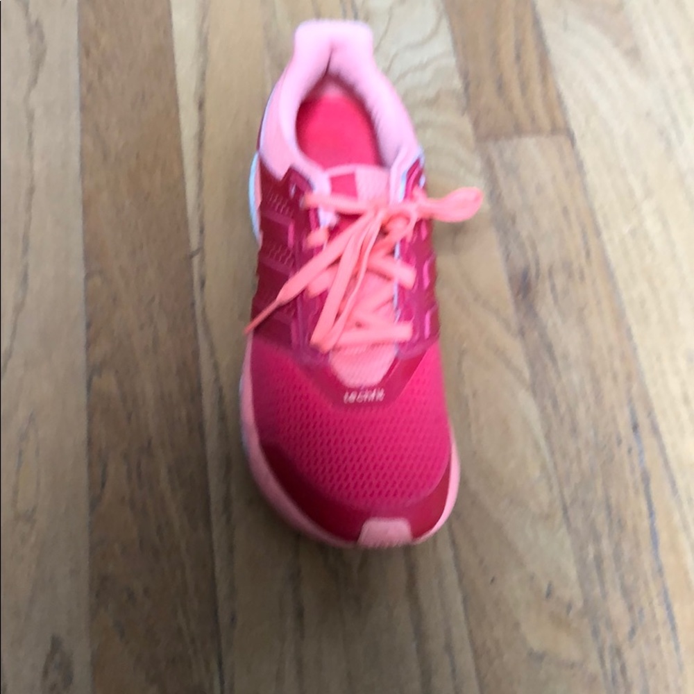 Shoes - Picture 2 of 2